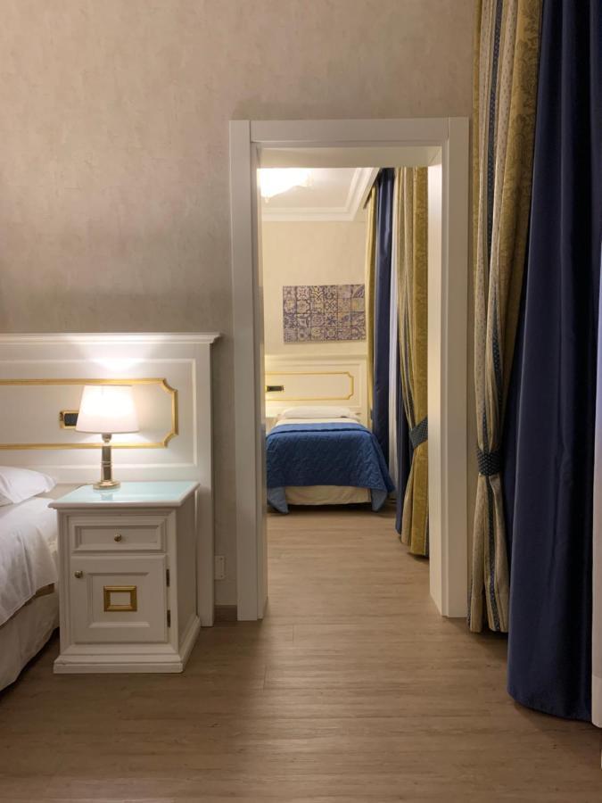 Hotel Poppi Mira Bagian luar foto